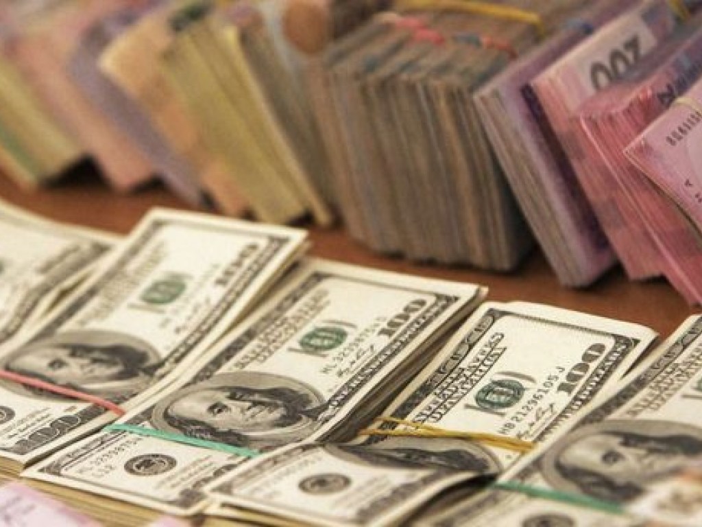 НБУ установил официальный курс на уровне 25,25 гривны за доллар