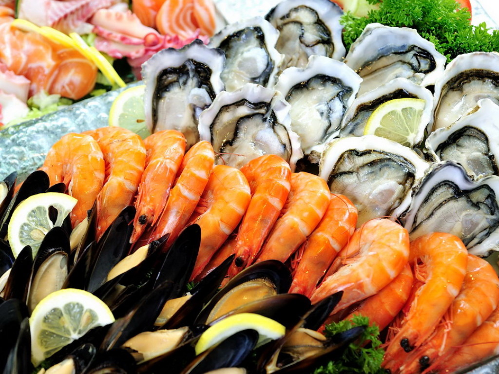 Врачи перечислили самые опасные для здоровья морепродукты