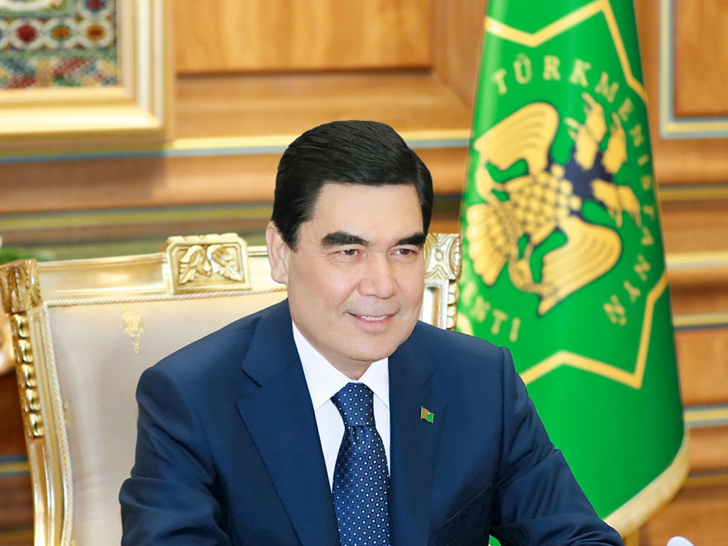 Туркменское телевидение показало богатый на события отпуск президента страны (ВИДЕО)