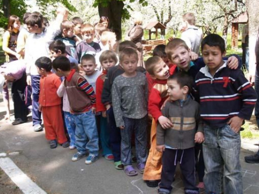 На Закарпатье расследуют дело о насилии над детьми в приюте