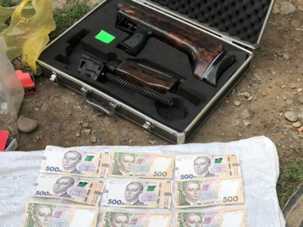 На Закарпатье суд определился с судьбой продавца оружия (ФОТО)