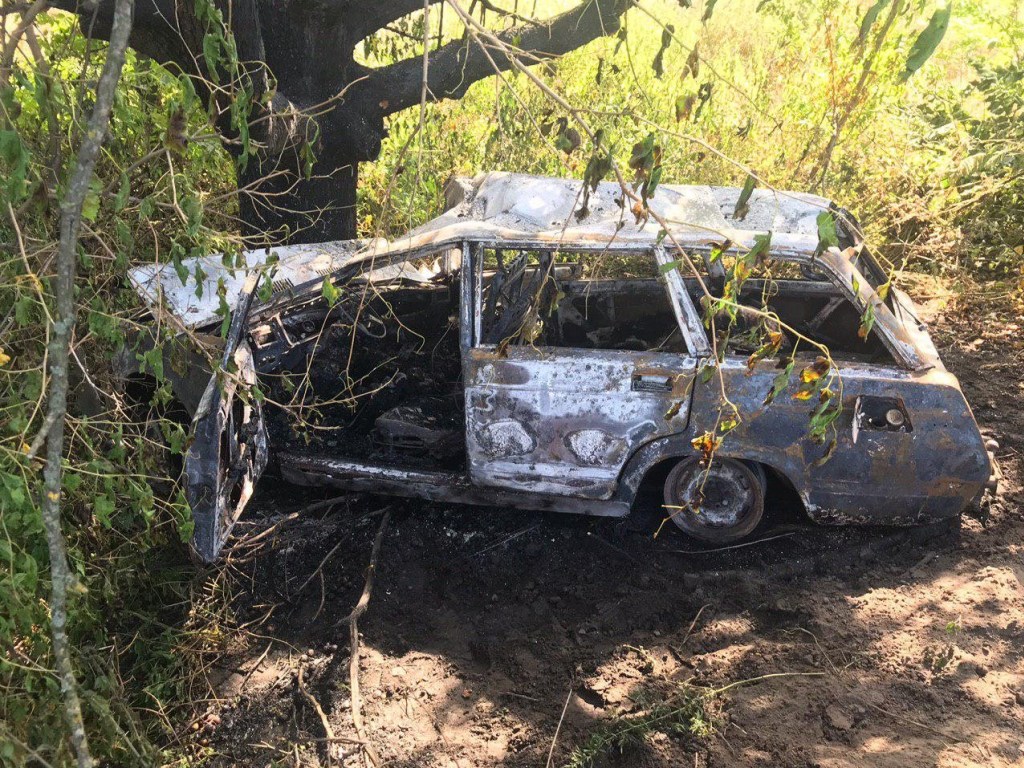 На трассе под Кременчугом в сгоревшем авто нашли труп (ФОТО)