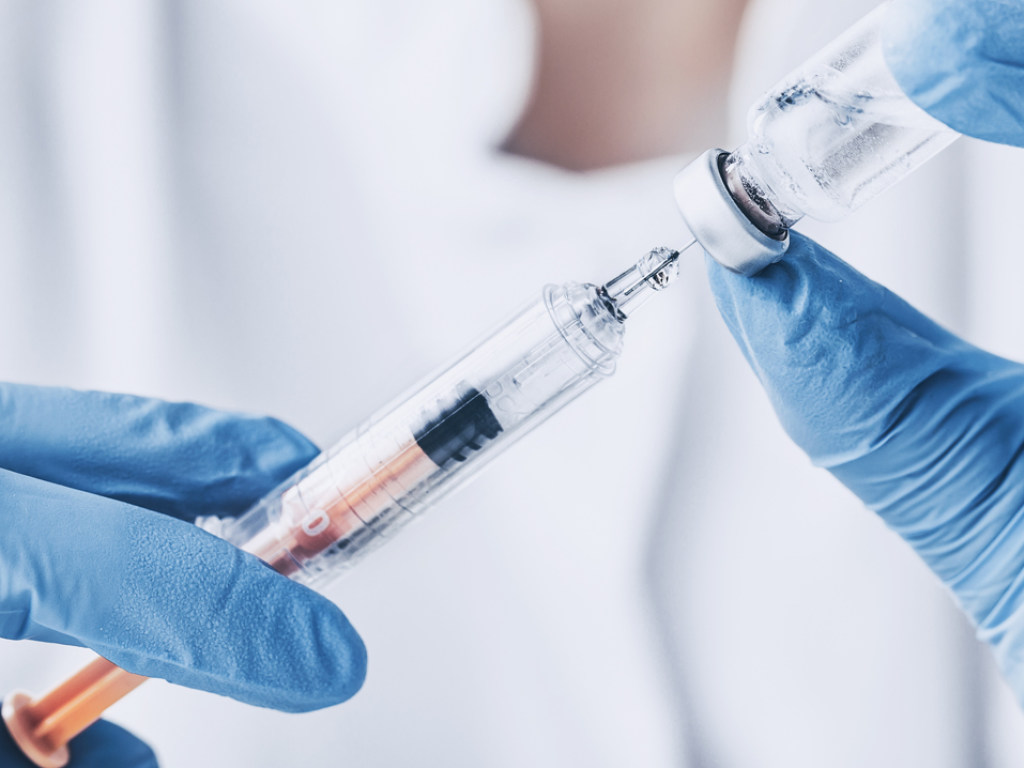 У. Супрун: «Вакцина в поликлиниках Украины защищает от дифтерии и столбняка на пять лет»