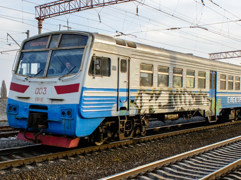 Билет продали, а электричка не пришла: киевлянка пожаловалась на пробки и «Киевпасстранс»