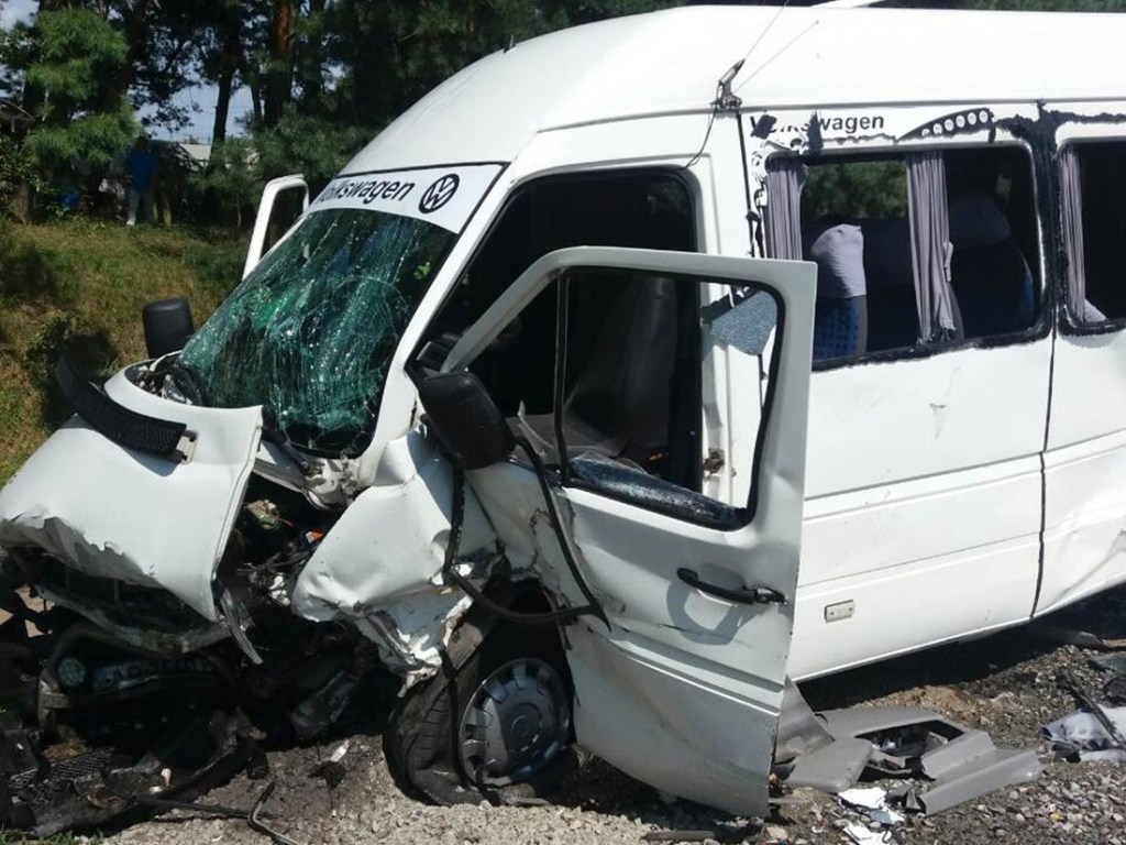 ДТП на Трассе в Житомирской области: пострадали 24 человека (ФОТО)