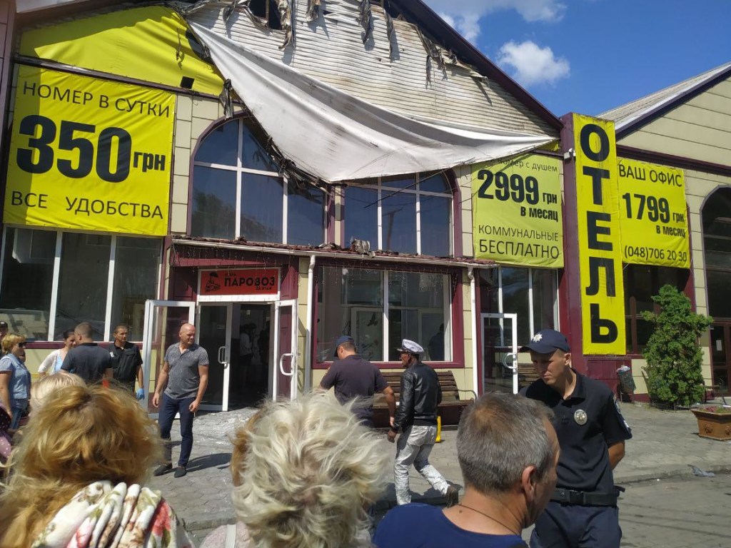 Трагедия в одесском отеле: количество погибших в пожаре увеличилось до 9