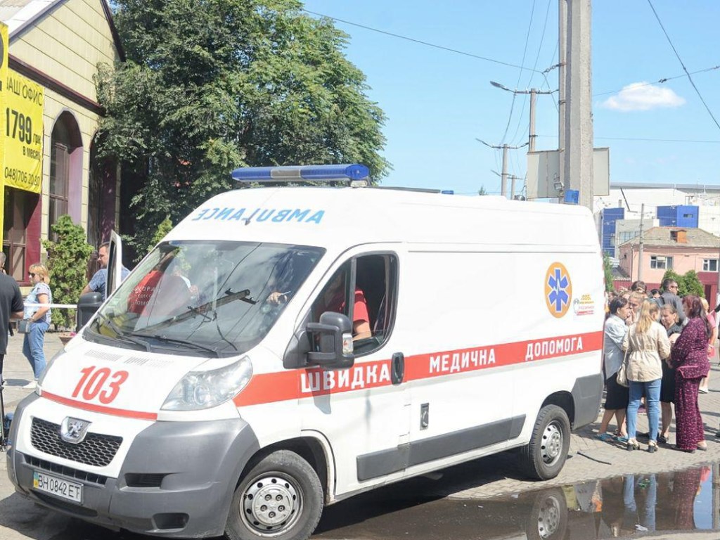 Трагедия в Одессе: при пожаре в отеле пострадали ребенок и иностранцы