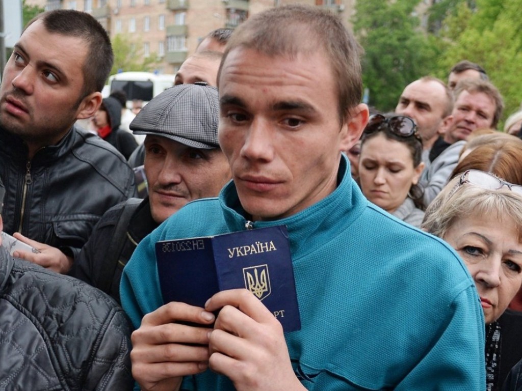 Каждый пятый украинец разочаровался в работе за границей – опрос
