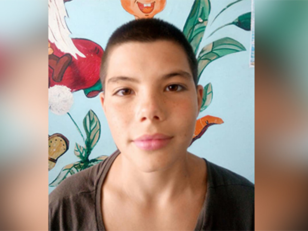 Сбежал из больницы: в Днепре пропал 13-летний мальчик (ФОТО)