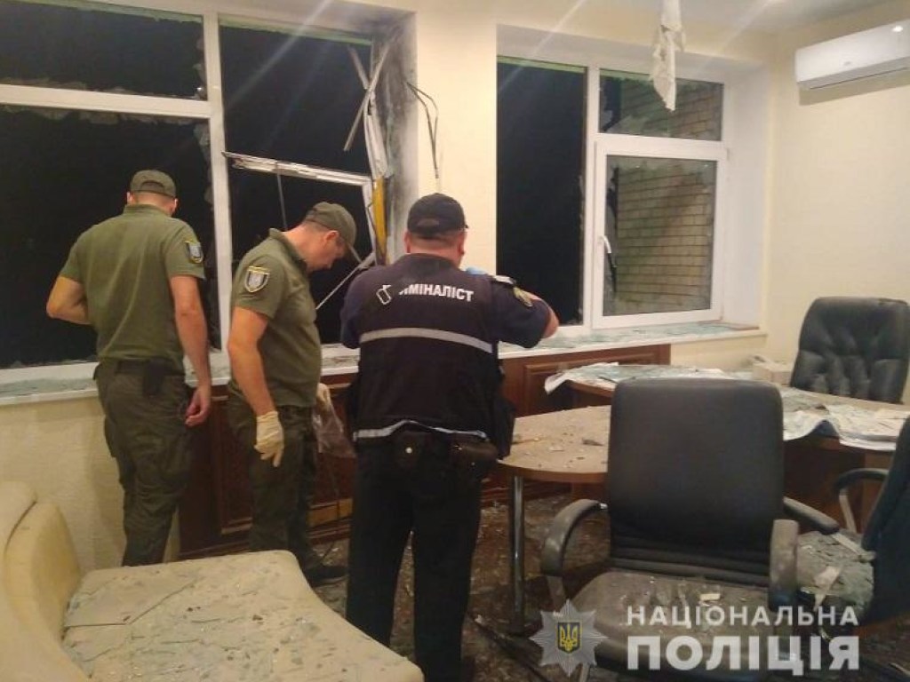 Стрельба из гранатомета в центре Киеве: полиция дала квалификацию случившемуся (ФОТО)