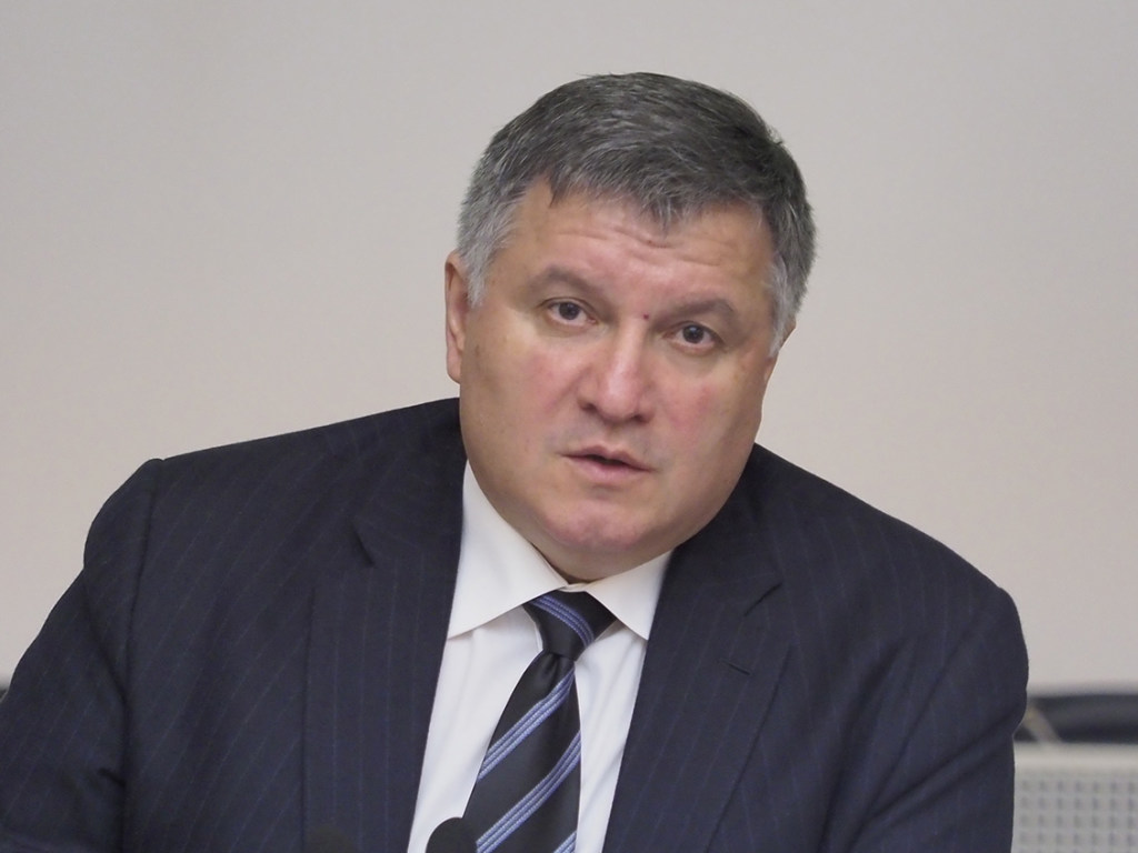 Аваков останется у руля МВД: на заседании фракции «Слуга народа» решили кадровый вопрос