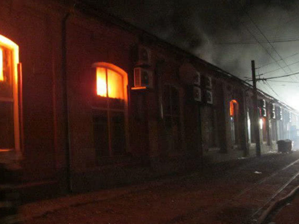 Пожар в Одессе: семьям погибших в гостинице выплатят по 100 тысяч гривен