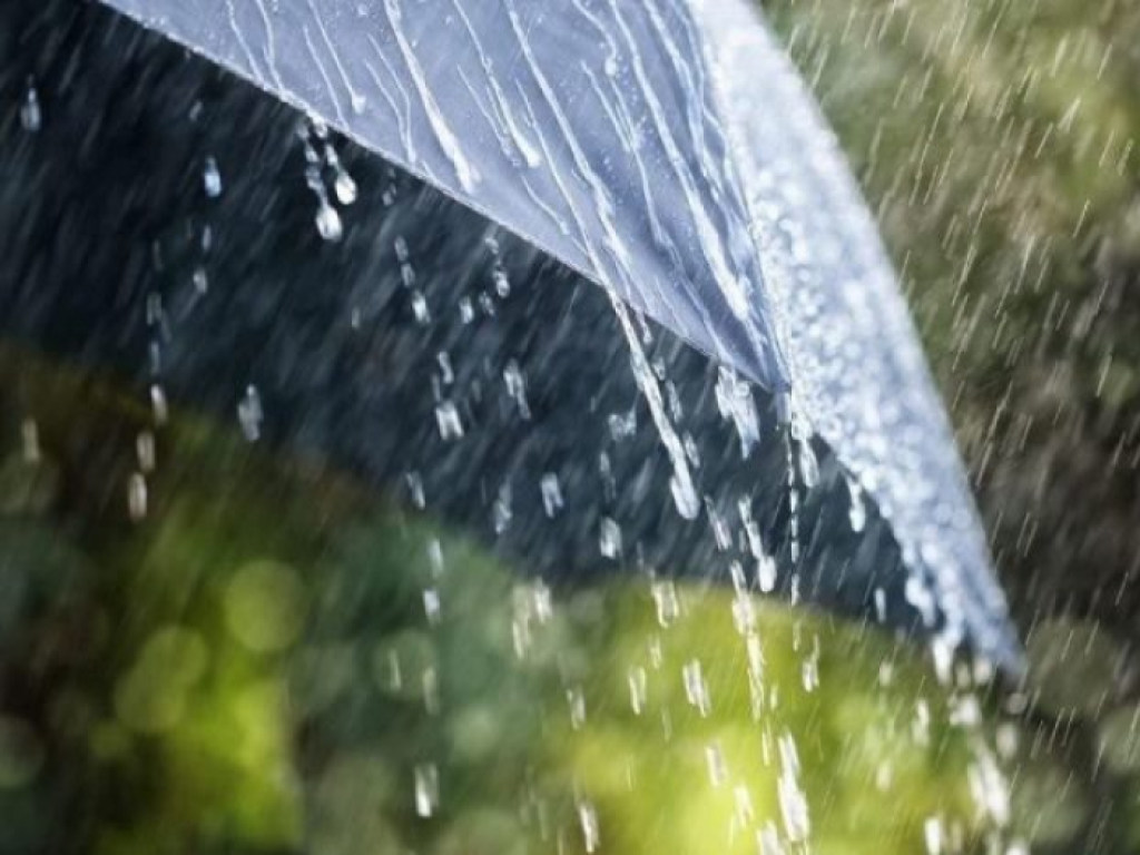Синоптик: В среду в Украине  ощутимо похолодает и пройдут дожди (КАРТА)