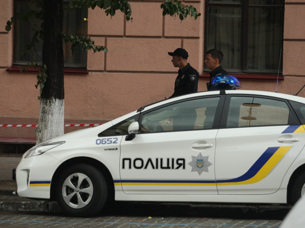 В Киеве задержали мужчину, изнасиловавшего женщину на глазах у дочери