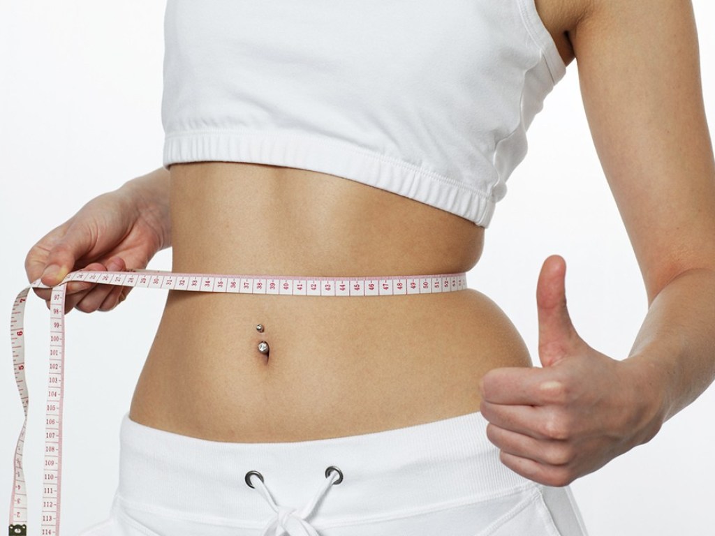 Диетологи перечислили золотые правила для похудения в любом возрасте