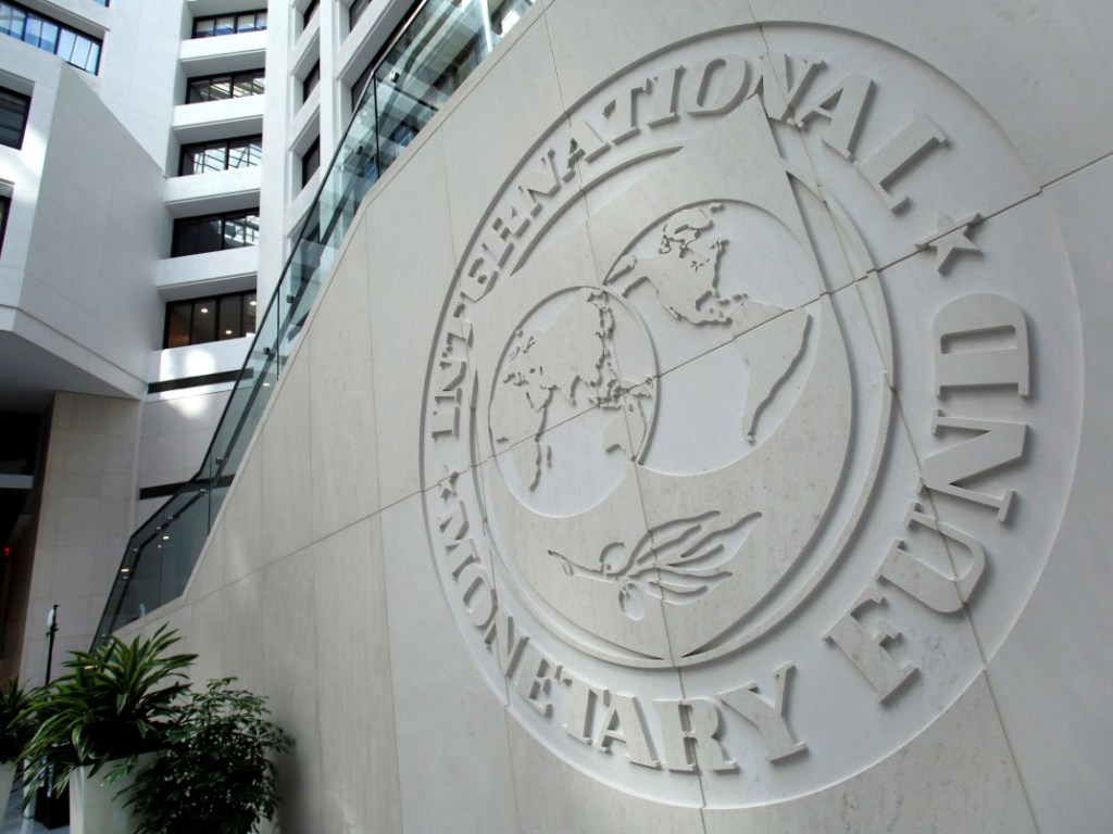 Стартовали переговоры: Миссия МВФ прибыла в Киев