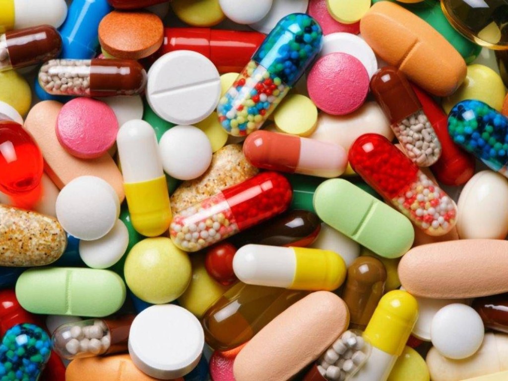 Болеть дорого: стоимость минимального набора лекарств выросла в начале осени