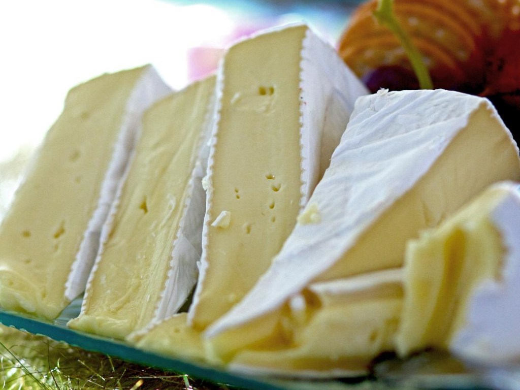 Употребление сыра может спасти от серьезных болезней &#8212; ученые