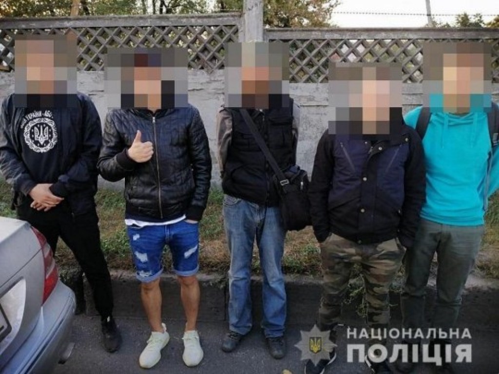 В Киеве задержали банду грабителей с битами (ФОТО)