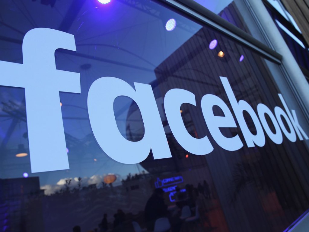 Facebook заблокировал известные украинские СМИ  за дезинформацию