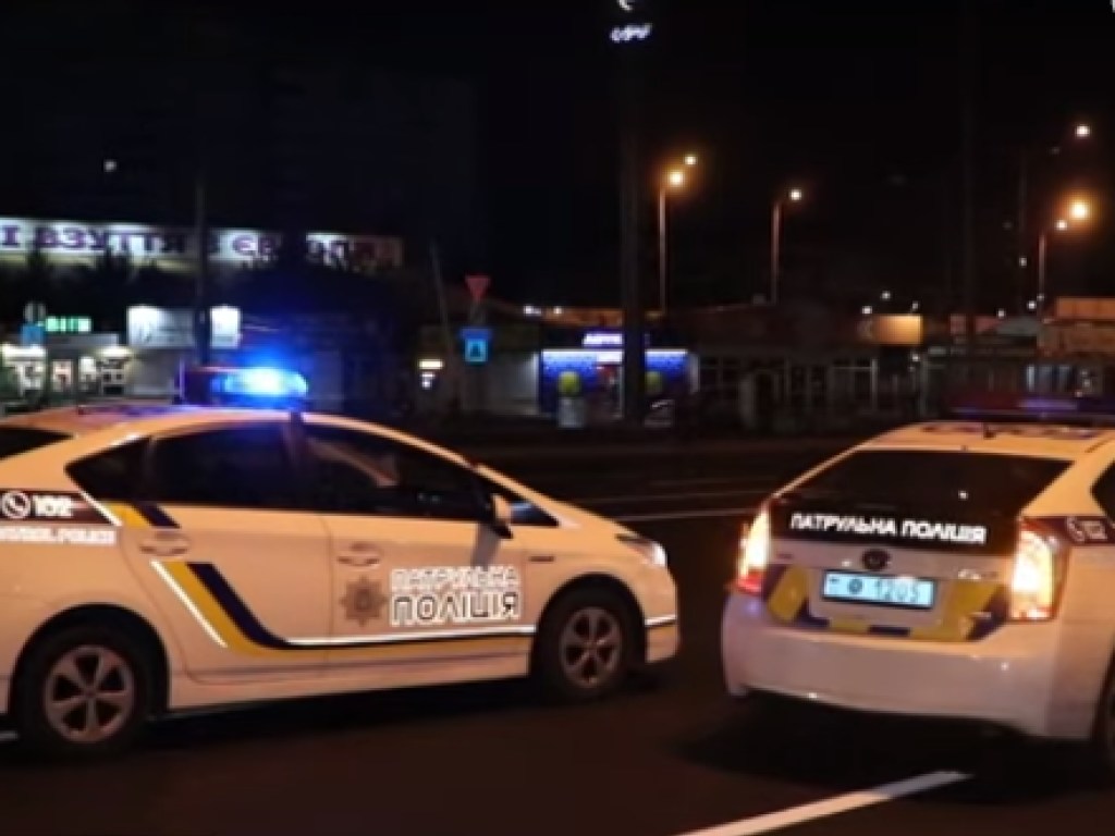 Водитель Mercedes насмерть сбил женщину и сдался полиции (ВИДЕО)