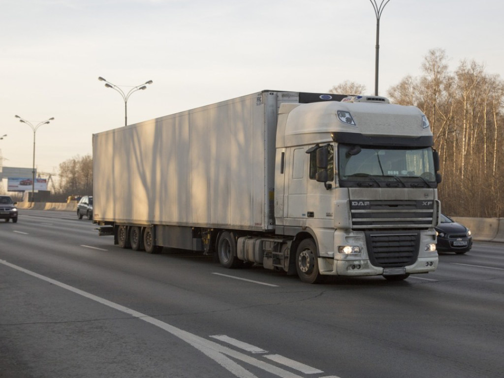 Власти Киева ограничили въезд для одной категории транспорта: что случилось
