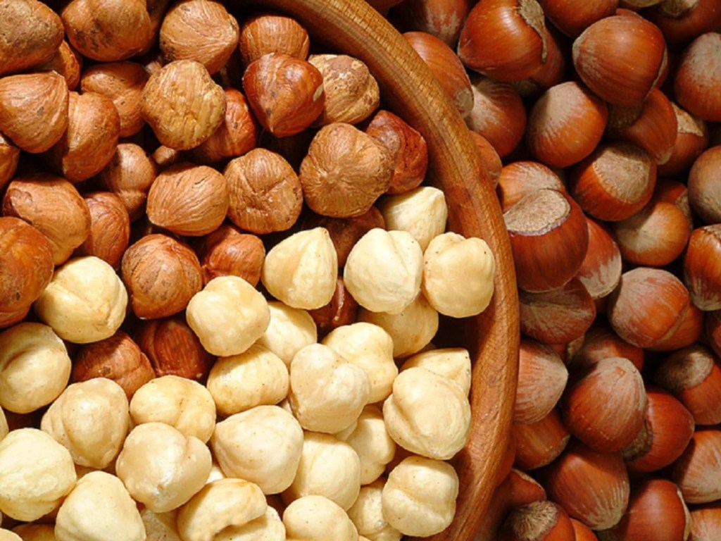 Ученые перечислили орехи, обладающие жиросжигающим эффектом