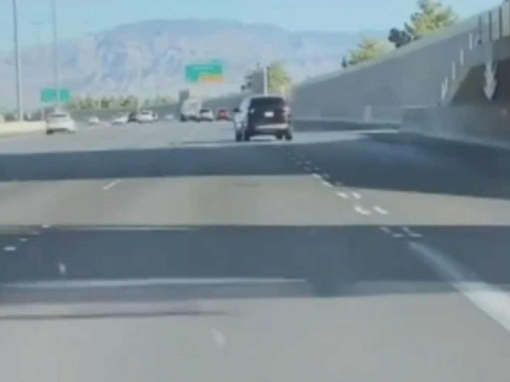 Смекалистый 9-летний малыш угнал машину и катался по улицам Лас-Вегаса (ФОТО)