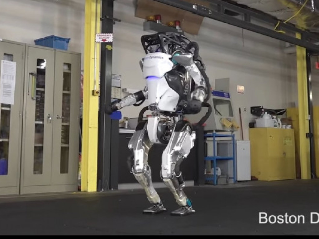 «Невероятная техника!»: Американские инженеры «научили» робота сложным трюкам (ФОТО, ВИДЕО)