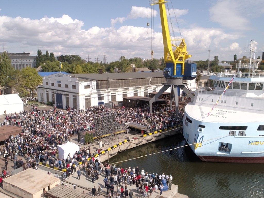 «НИБУЛОН» построил крупнейшее судно и ставит рекорды по речным перевозкам
