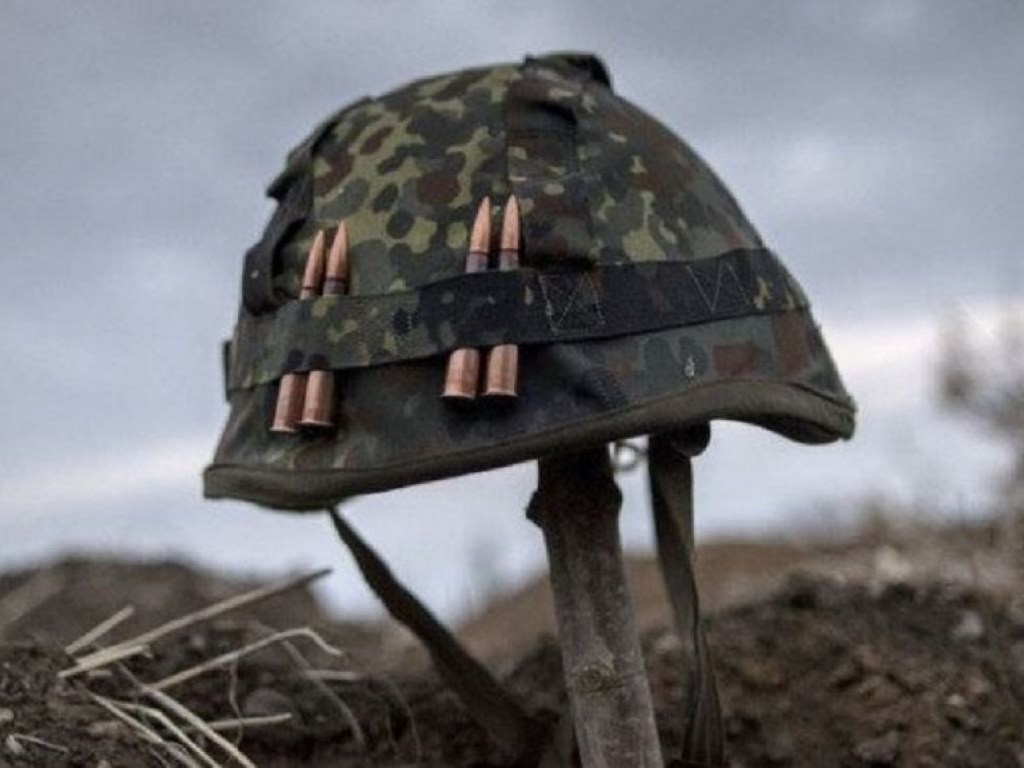 Сутки на Донбассе: 32 обстрела, двое раненных, один травмированный