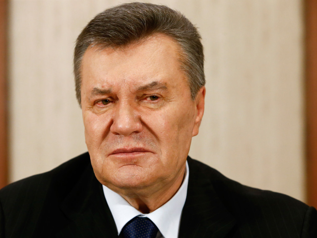 Суд обязал Януковича явиться на заседание 30 сентября