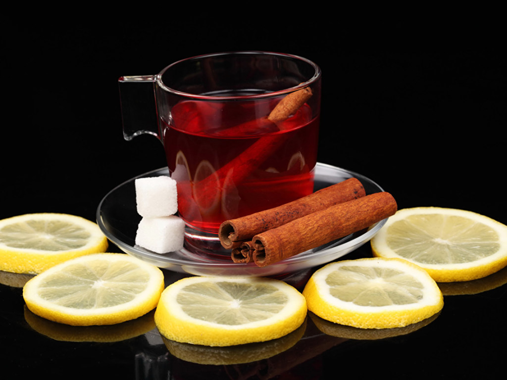 Диетологи указали на пользу отказа от чая с сахаром