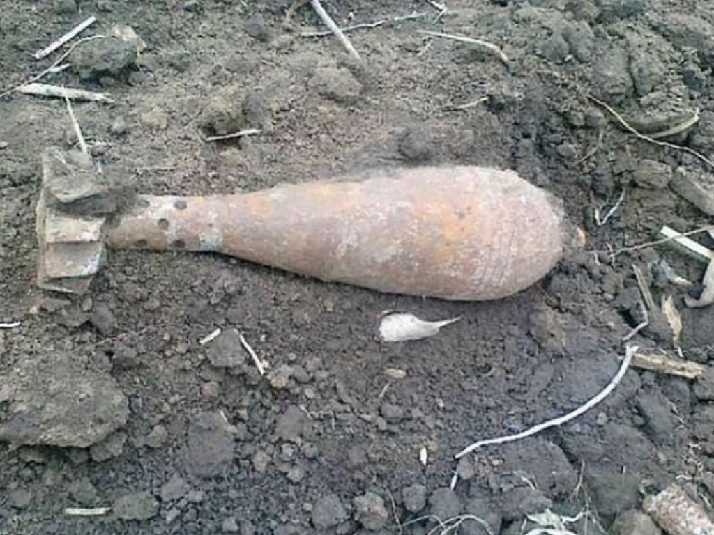 На окраине Киева нашли снаряд времен Второй Мировой