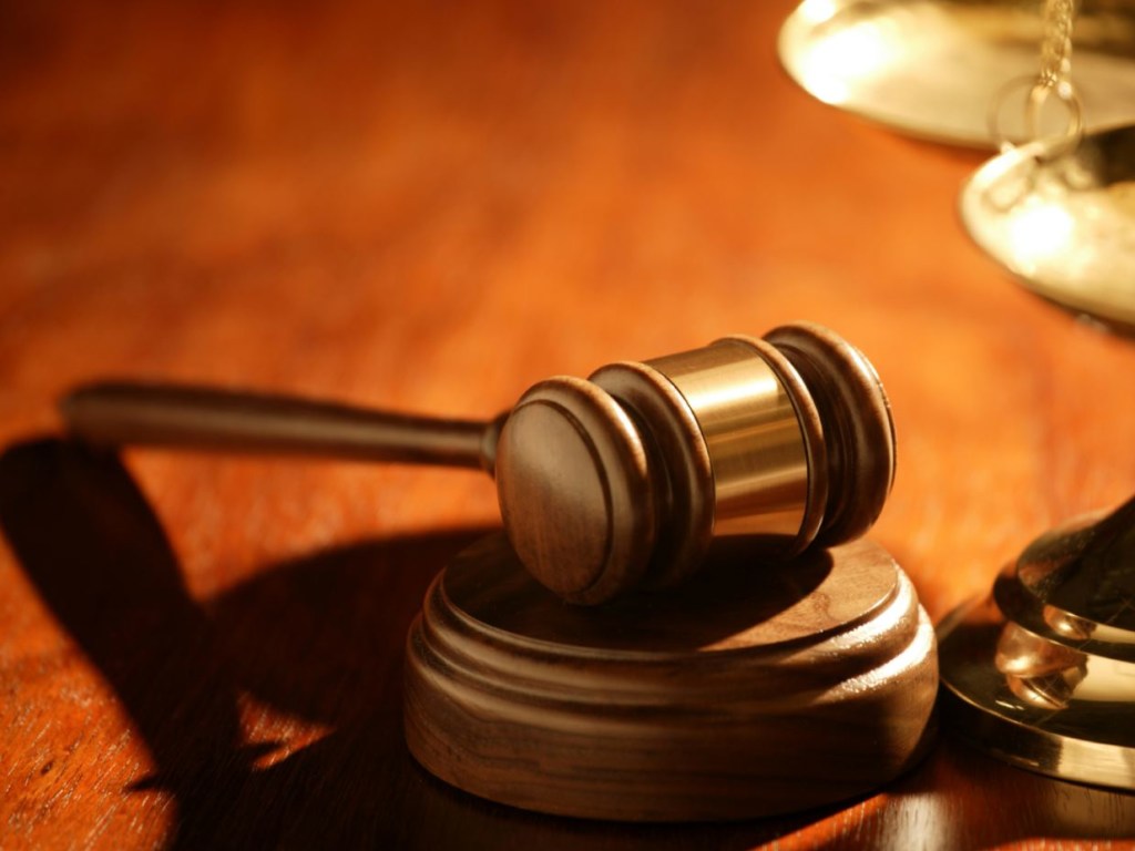 57-летний житель Закарпатье развращал 7-летнюю девочку: дело передали в суд