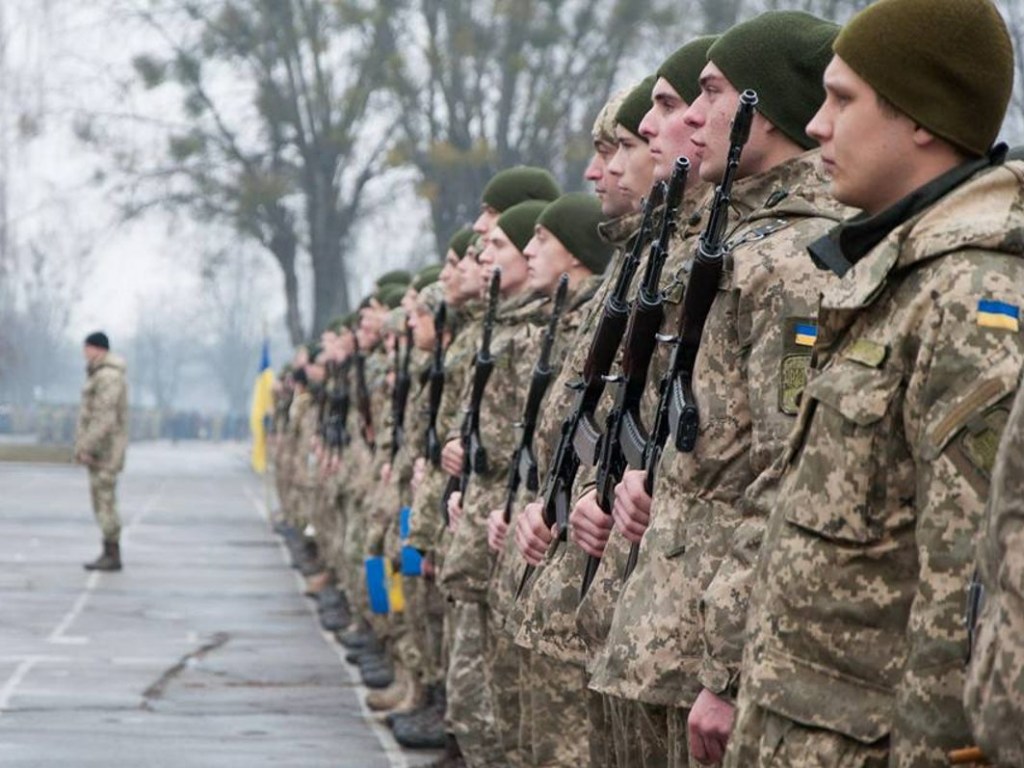 Под осенний призыв в армию попадут все те, кто не смог его избежать &#8212; эксперт