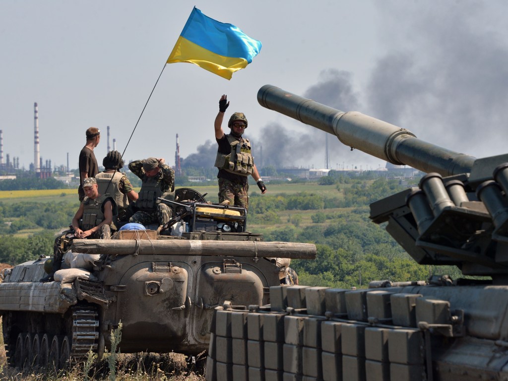 Сутки на Донбассе: 30 обстрелов, один раненный