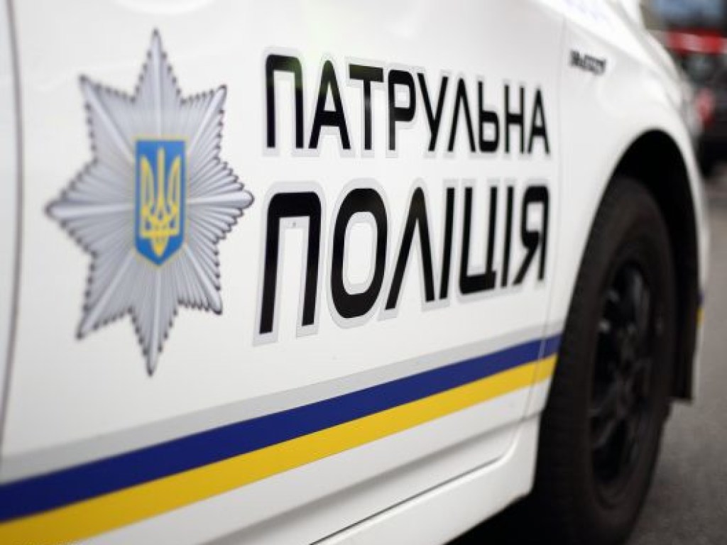 14-летний восьмиклассник выпрыгнул из окна многоэтажки в Киеве: полиция подозревает самоубийство (ВИДЕО)