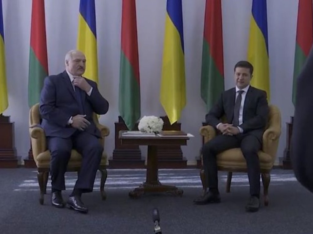 Лукашенко: у Украины никогда не будет проблем с Беларусью (ВИДЕО)