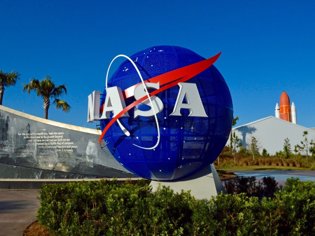 NASA запланировало первый в истории «женский» выход в открытый космос