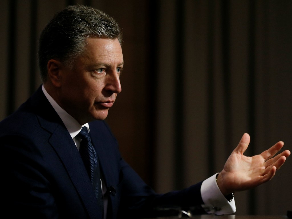 Из-за скандала по Украине Волкер лишился еще одной должности