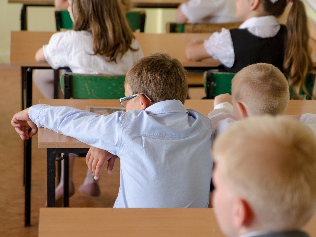 «Я на бесплатной замене»: в Харькове школьники чуть не довели преподавателя до нервного срыва (ВИДЕО)