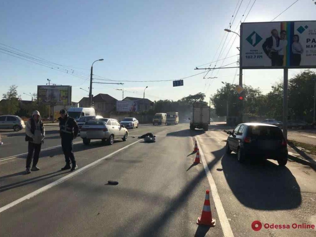У пенсионерки не было шансов: в Одессе водитель «Лады» сбил пешехода-нарушителя (ФОТО)