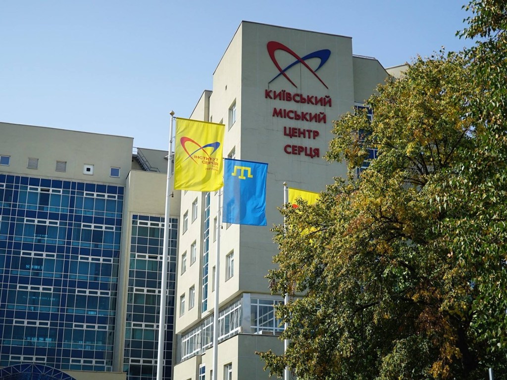 Из окна отделения института сердца в Киеве выбросился 26-летний пациент