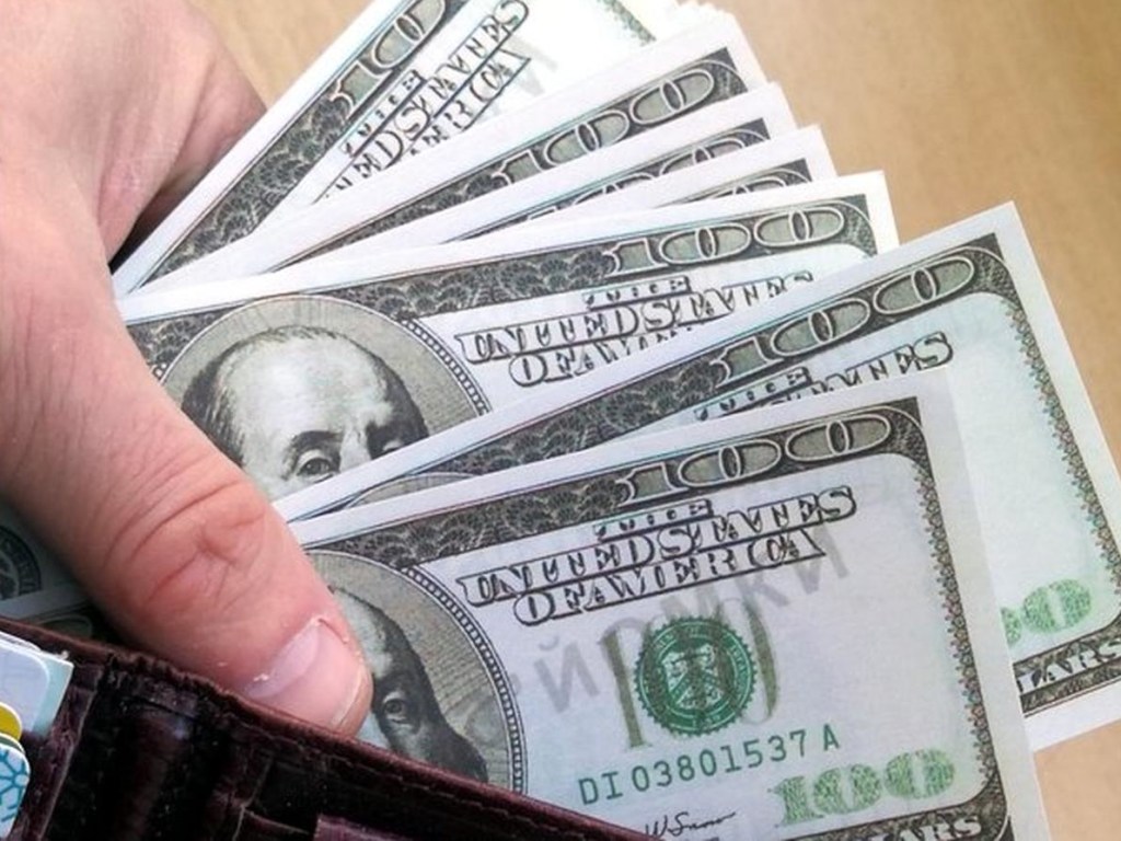 До конца года доллар в Украине подорожает до 26 гривен &#8212; аналитик
