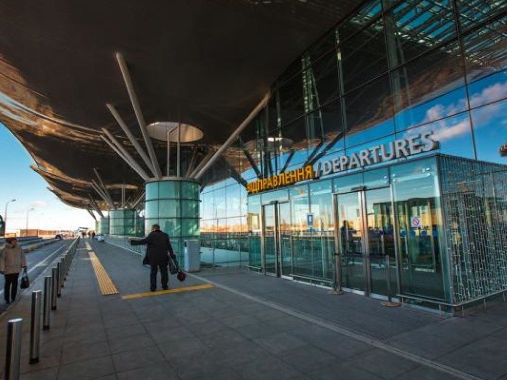 Уже 50 человек в аэропорту «Борисполь» обратились за медпомощью