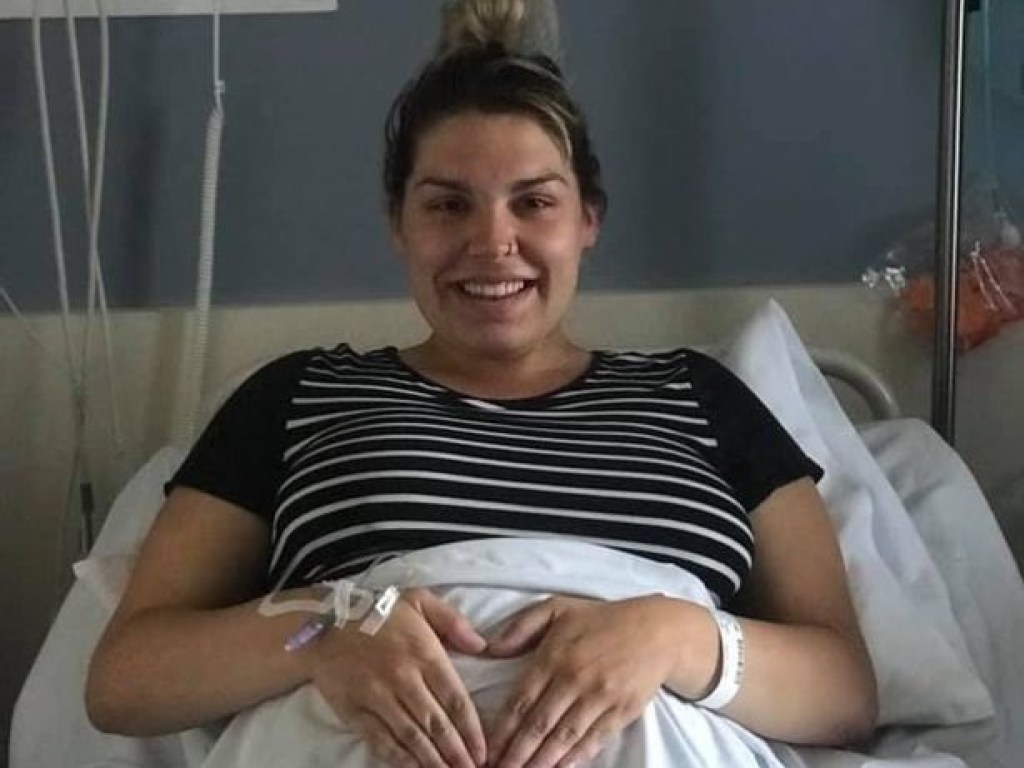 «Живота не было, не тошнило»: 26-летняя жительница Австралии узнала о беременности в день родов (ФОТО)