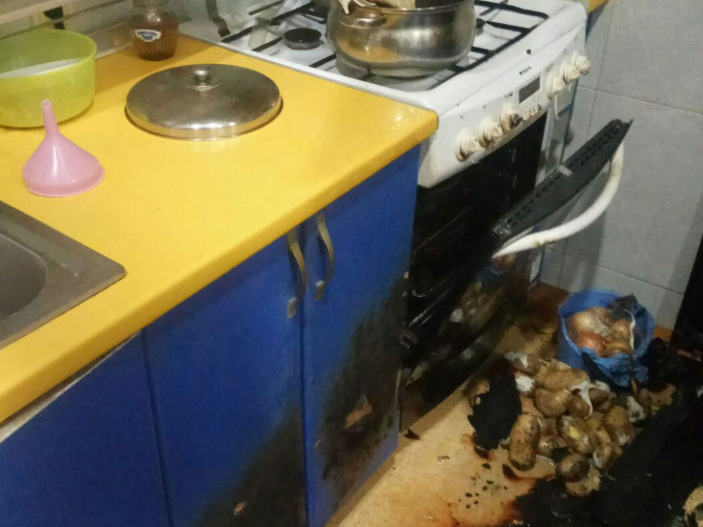В Харькове мужчина едва на сжег дом по время приготовления еды (ФОТО)
