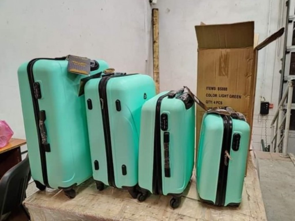 На границе с Польшей задержали 640 чемоданов с контрабандой (ФОТО, ВИДЕО)