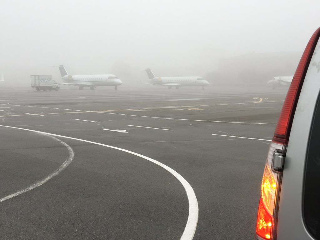 Из-за тумана в аэропорту «Киев» отменили несколько рейсов